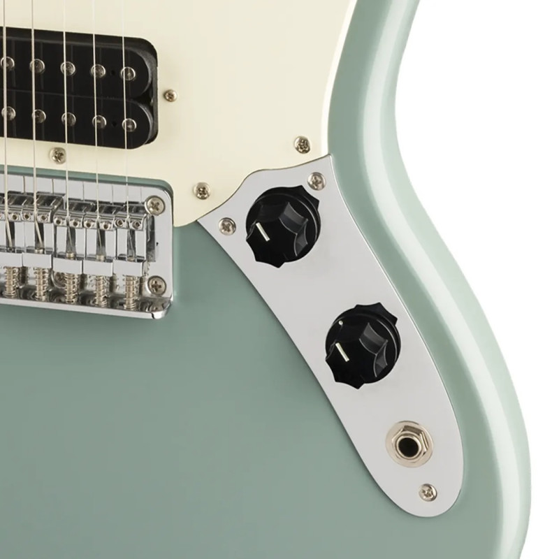 FENDER SQUIER BULLET MUSTANG 0371220548 Guitarra eléctrica