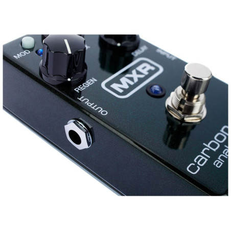 MXR M169 CARBON COPY Pedal de delay análogo para guitarra y bajo